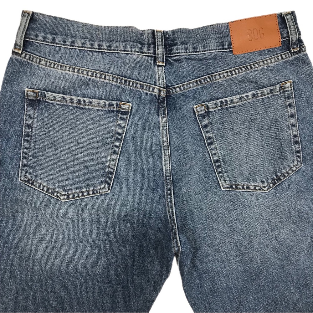 BDG Urban Outfitters Medium Wash Dad Slim Straight Leg Cropped Jean - Picture 3 of 11
